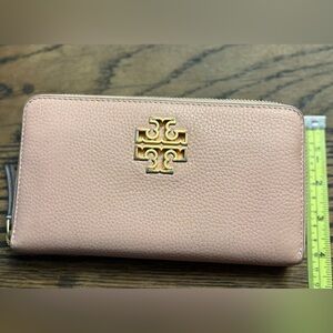 Tory Burch Blush Wallet with Gold Emblem